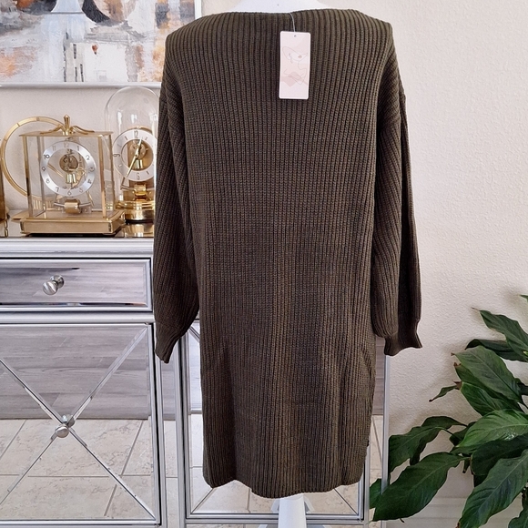 NWT Olive Green Knit Sweater Dress Size Small S/M - Picture 3 of 6